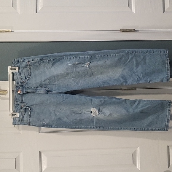 Jeans - Picture 1 of 6